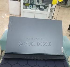 New Laptop Lenovo Legion 5 16GB AMD Ryzen 7 SSD 512GB