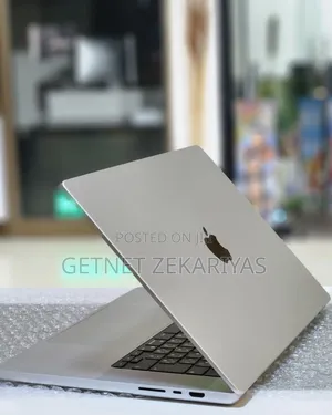 New Laptop Apple MacBook Pro 32GB Apple M1 Pro SSD 512GB