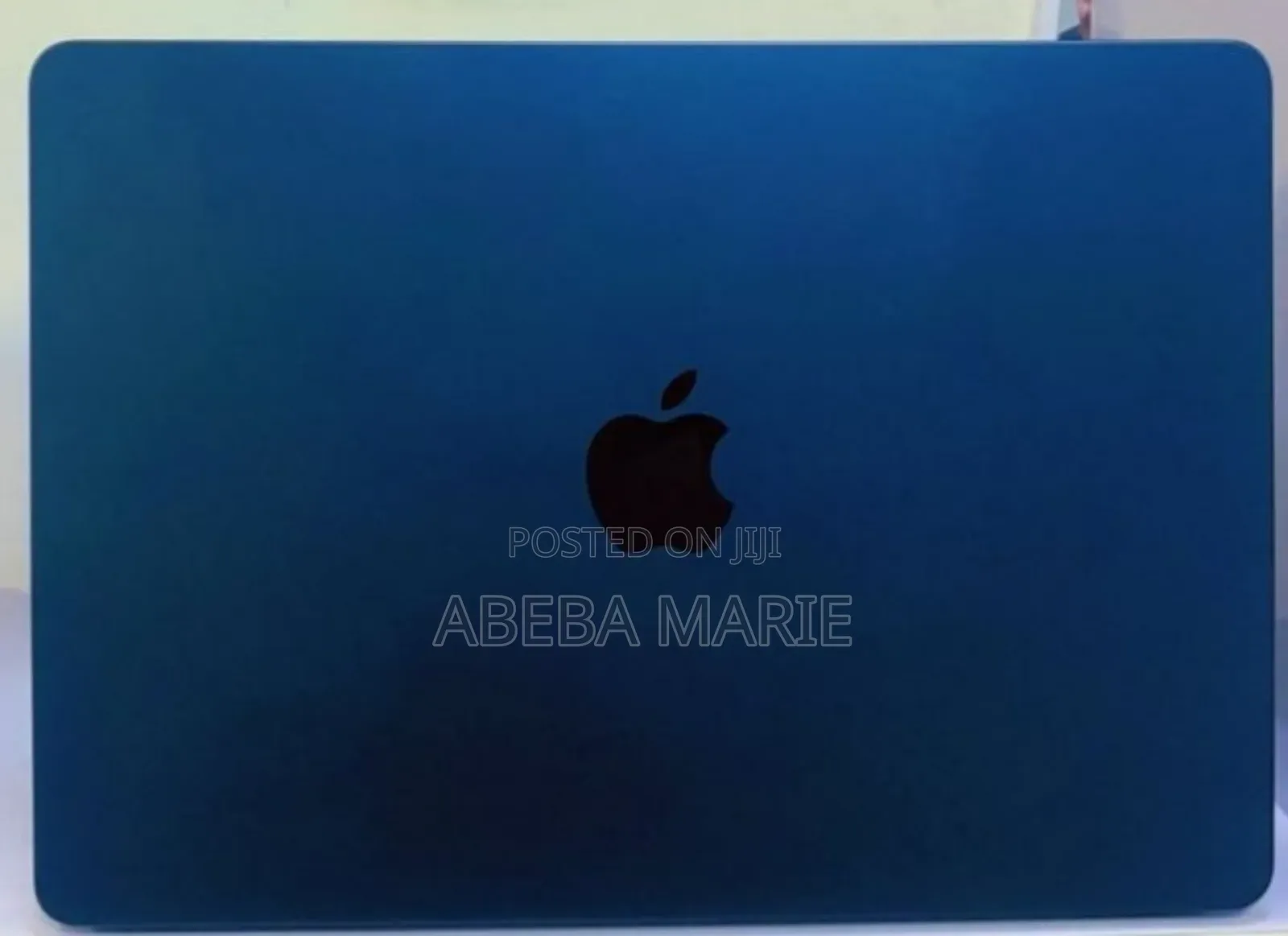 New Laptop Apple MacBook Air 2023 M2 8GB Apple M2 SSD 256GB