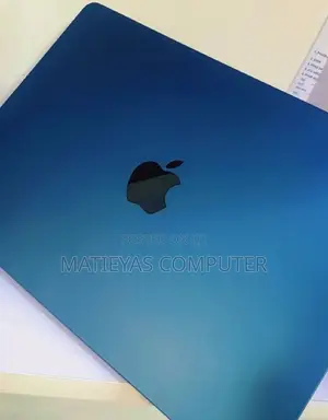 New Laptop Apple MacBook Air 2022 M2 8GB Apple M2 SSD 256GB