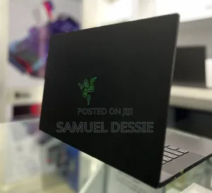 New Laptop Razer Blade 16GB AMD Ryzen 9 SSD 1T