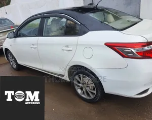 Toyota Yaris 2016 White