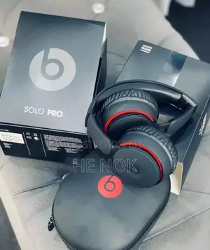 Solo Pro Headset Active Noise Cancelling