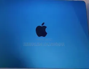 New Laptop Apple MacBook Air 2022 M2 8GB Apple M2 SSD 256GB