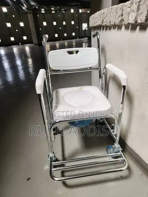Photo - ባለ ፖፖ ጠንካራ Wheelchair多少wheelchair為止wheelchair序列wheelchair脢我wheelchair