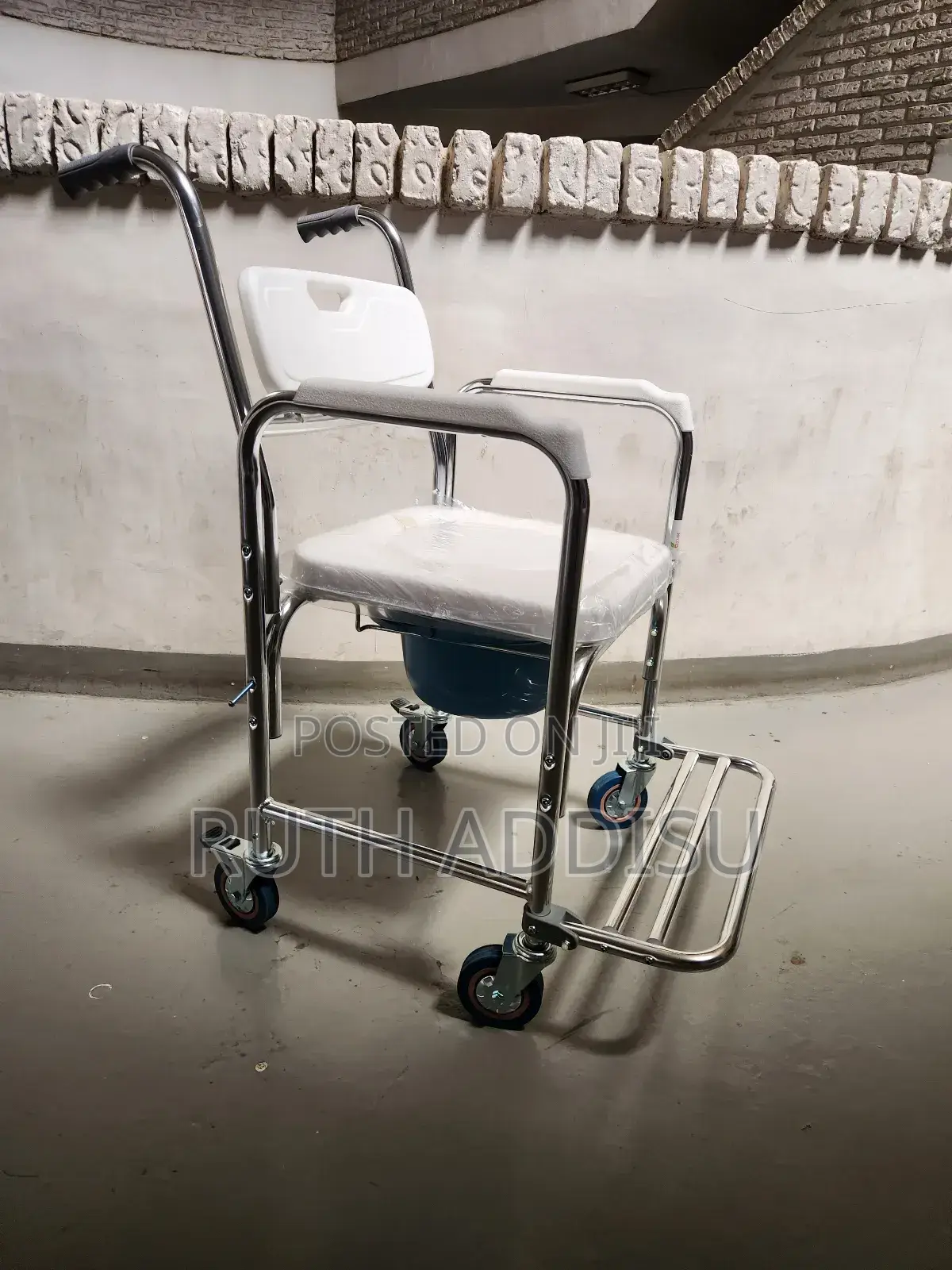 Toilet Wheelchair胎動commode Wheelchair庫存toilet Wheelchair肢在wheelchair