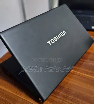 New Laptop Toshiba 4GB Intel Core I7 HDD 320GB