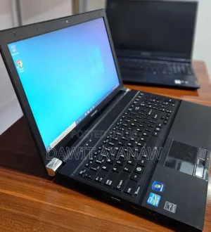 New Laptop Toshiba 4GB Intel Core I7 HDD 320GB