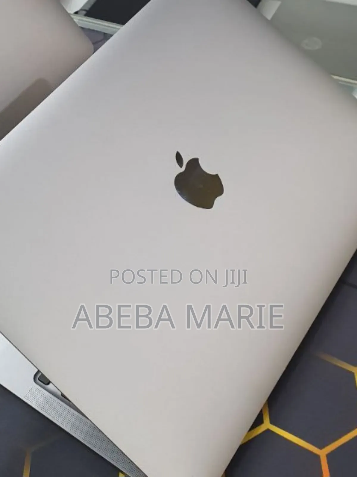 New Laptop Apple MacBook Air 2020 M1 16GB Apple M1 SSD 256GB