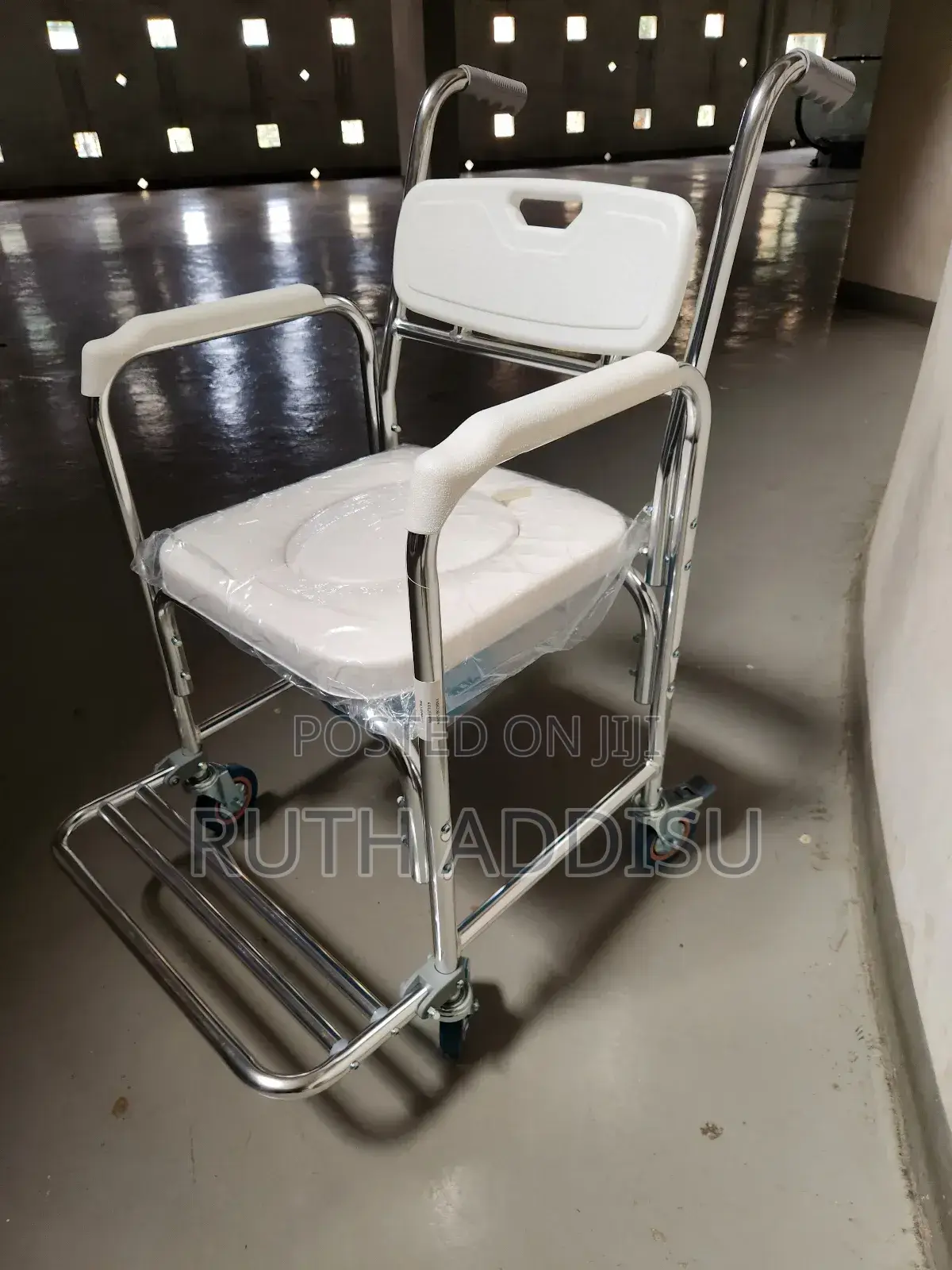 Commode Wheelchair多元toilet Wheelchair胎麩wheelchair Commode息魔commode