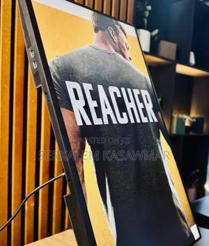 1dell 32 Inch Ultra Hd Monitor Model - P3