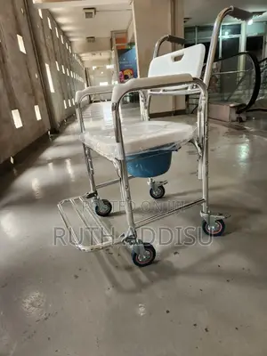 Commode Wheelchair煞氣toilet Wheelchair鳵你poty Wheelchair䐭是wheelchair