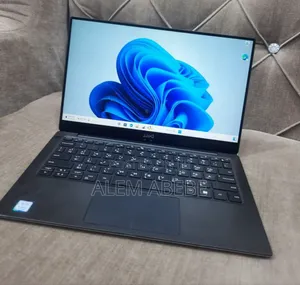 Photo - New Laptop Dell XPS 13 9370 8GB Intel Core I5 SSD 512GB