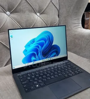 New Laptop Dell XPS 13 8GB Intel Core I5 SSD 512GB
