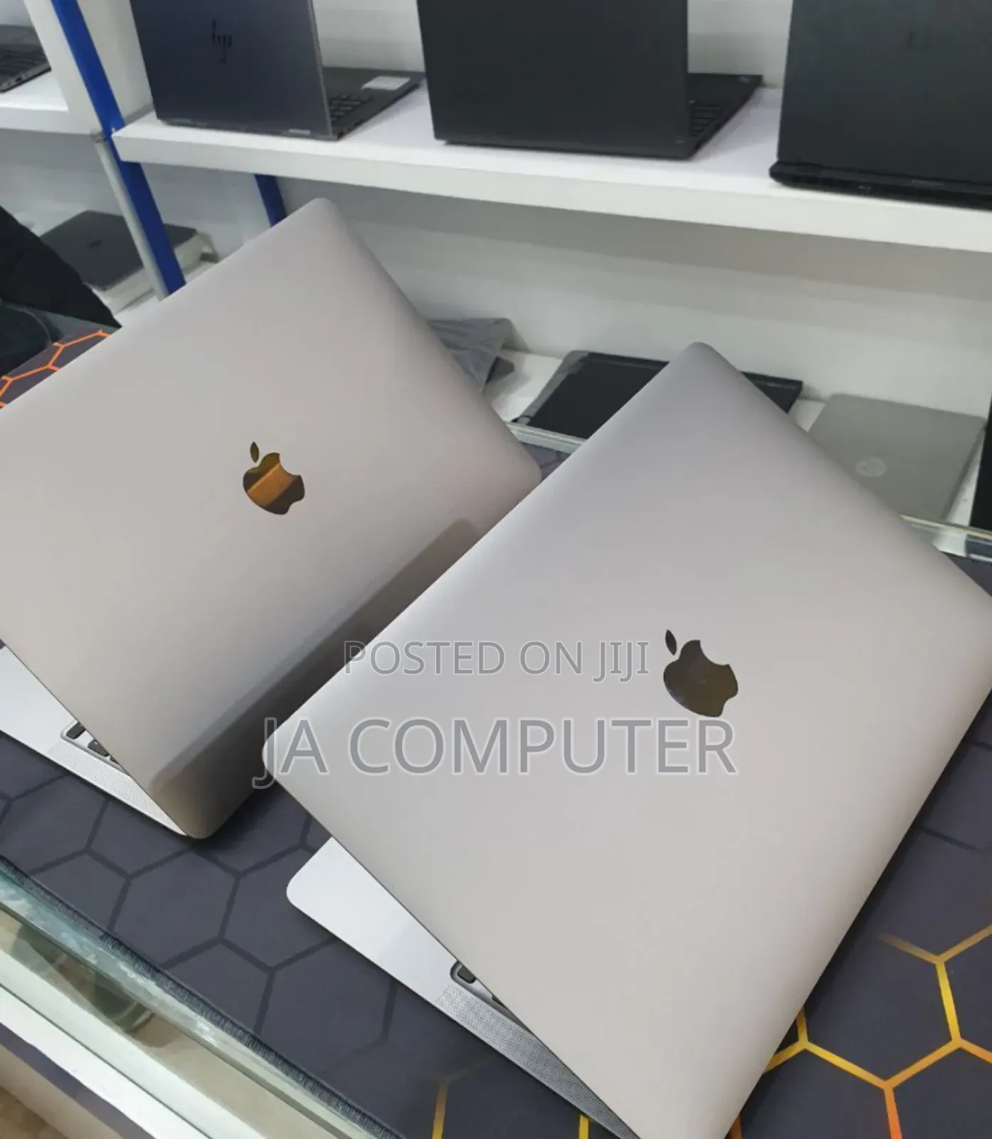 New Laptop Apple MacBook Air 2020 M1 16GB Apple M1 SSD 256GB