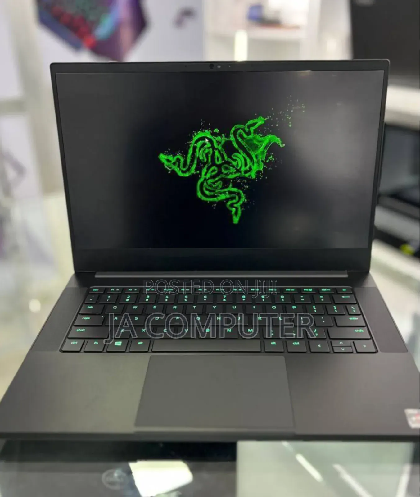 New Laptop Razer Blade 16GB AMD Ryzen 9 SSD 1T