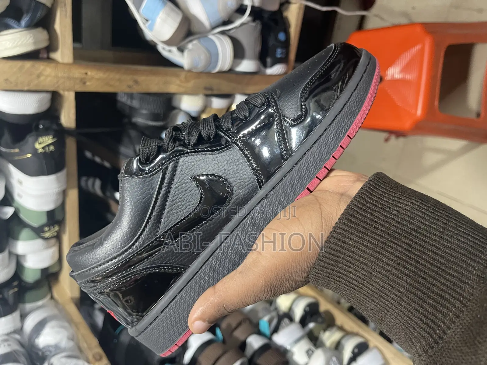 Air Jordan 1 Low Black