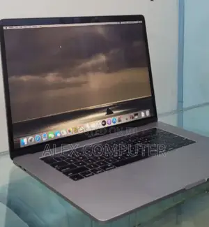 New Laptop Apple MacBook Pro 2019 32GB Intel Core I9 SSD 1T