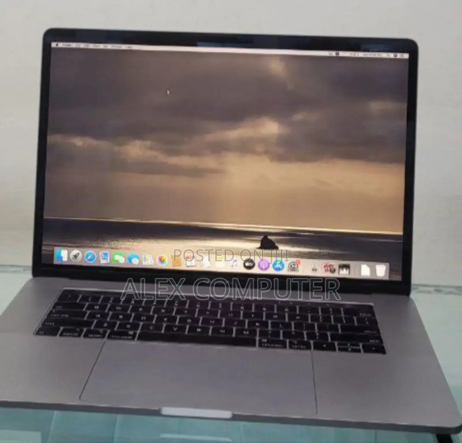 New Laptop Apple MacBook Pro 2019 32GB Intel Core I9 SSD 1T