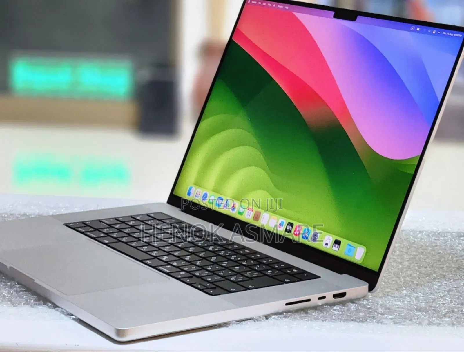 New Laptop Apple MacBook Pro 2019 16GB Apple M1 SSD 512GB