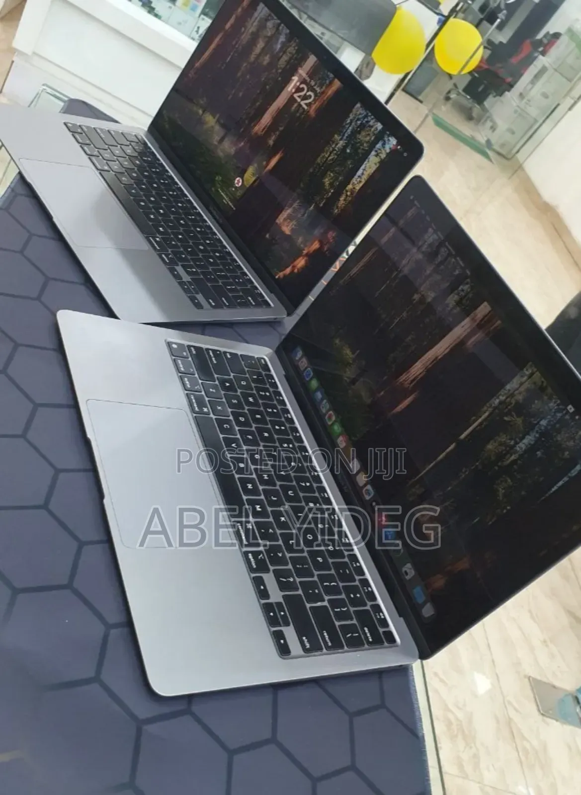 New Laptop Apple MacBook Air 2020 M1 16GB Apple M1 SSD 256GB