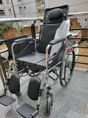 Heavy-Duty Self-Propelled Wheelchair屸፪ With a Commode¶鋐wheelchair