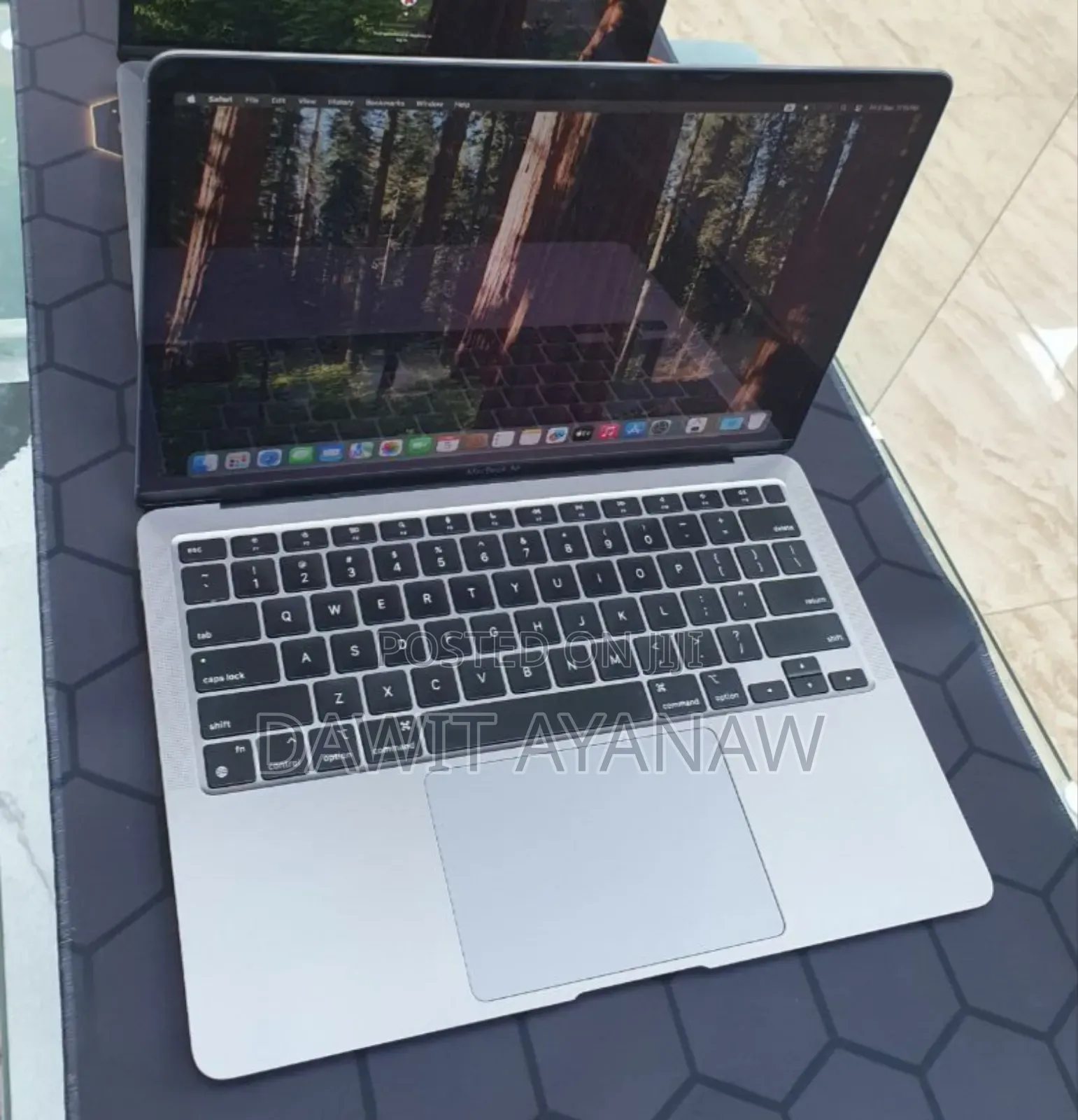 New Laptop Apple MacBook Air 2020 M1 16GB Apple M1 SSD 256GB