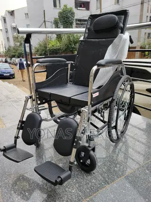 Toilet Wheelchair輞§Commode Functionality When Comparing Options.