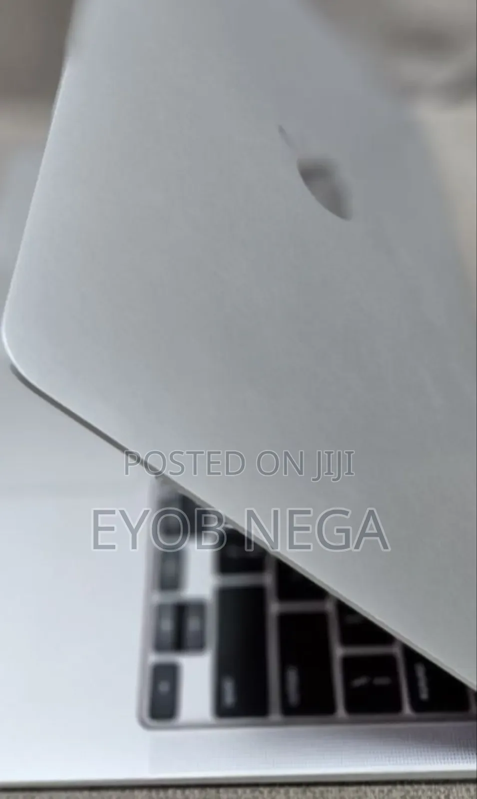 Laptop Apple MacBook Air 2020 8GB Intel Core I5 SSD 512GB