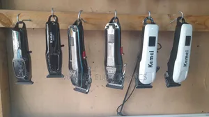 የፀጉር መቁረጫ ቶንዶስ Geemy 6680 Hair Clipper Tondos– Precision Grooming