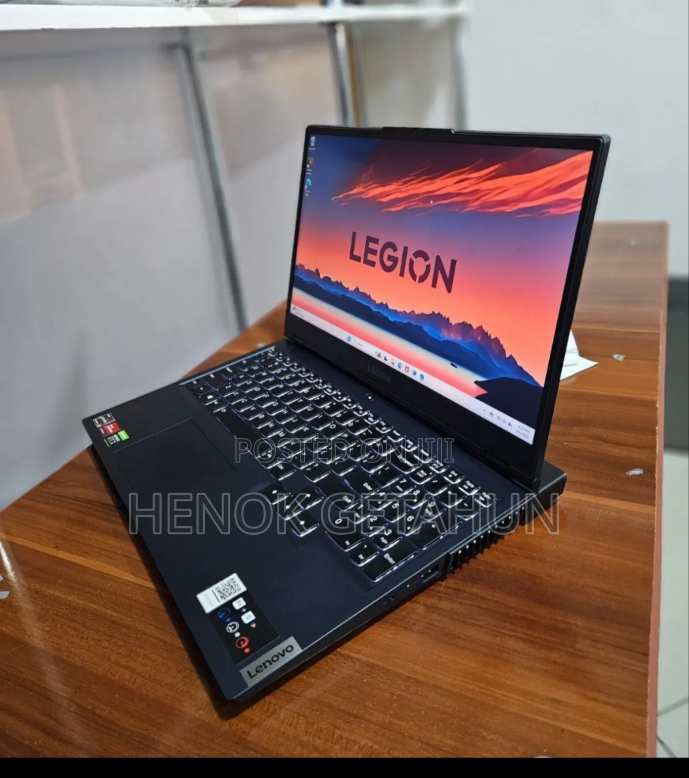 New Laptop Lenovo Legion 5 16GB AMD Ryzen 5 SSD 512GB