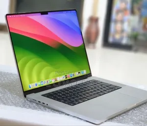 New Laptop Apple MacBook 32GB Apple M1 Pro SSD 512GB