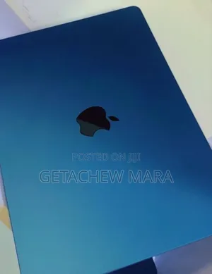 New Laptop Apple MacBook 8GB Intel SSD 256GB