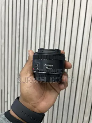 Canon - 50mm - F - 1.8. STM Lems