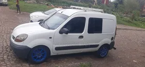 Renault 5 2005 White