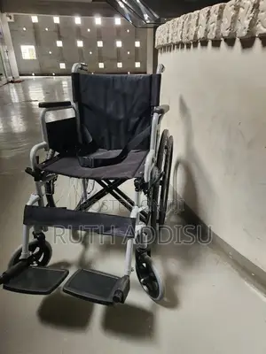 Photo - Wheelchair予我cotten Wheelchair今年foldable Belted Wheelchair多年wheelchair會