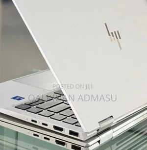 New Laptop HP EliteBook 1040 G8 16GB Intel Core I7 SSD 512GB