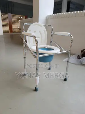 Photo - Comfortable Showering a Potty Chair煲٢sitting/Removable Container彥potty