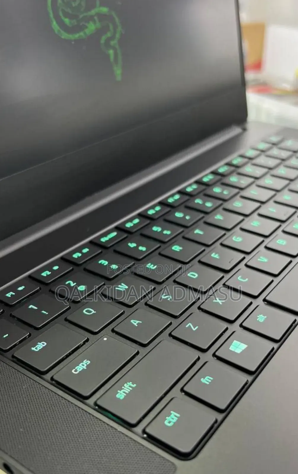 New Laptop Razer Blade 16GB AMD Ryzen 9 SSD 1T