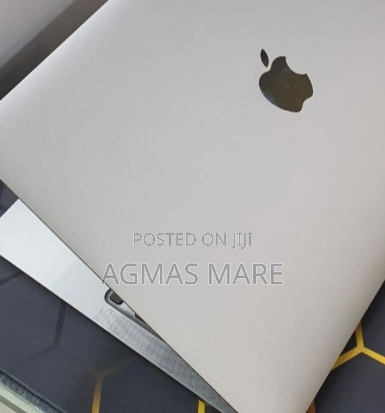 New Laptop Apple MacBook Air 2020 M1 16GB Apple M1 SSD 512GB