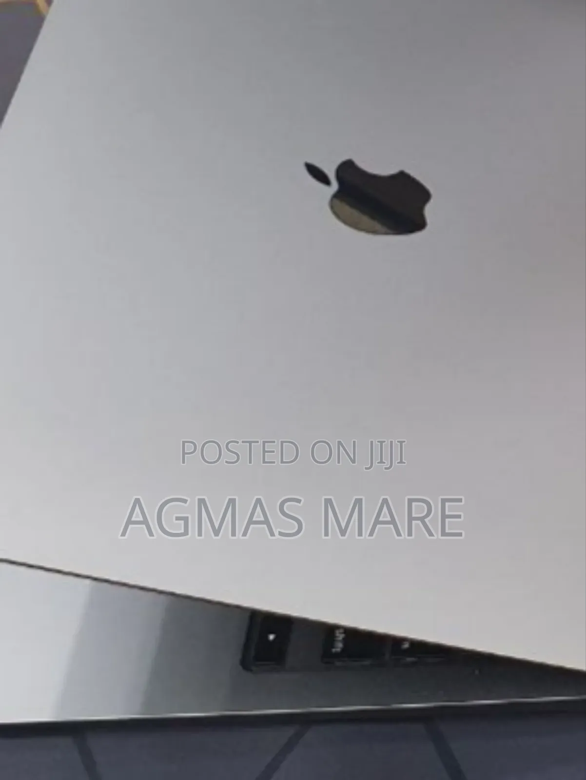 New Laptop Apple MacBook Air 2020 M1 16GB Apple M1 SSD 512GB