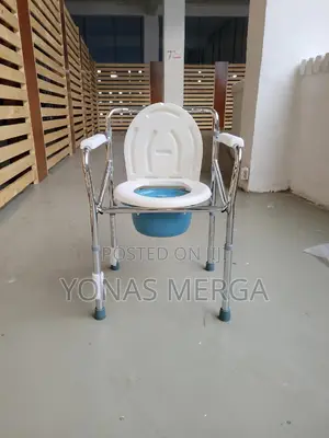 Photo - Toilet Chair茂賁backrest for Comfortable Sitting፵≡Commode Chair⩩巨potty