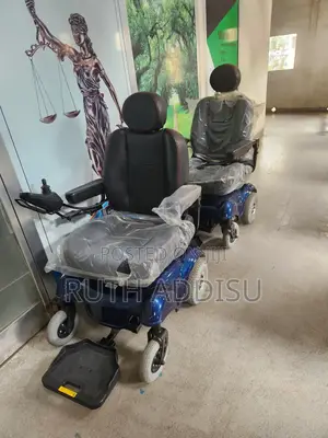 Photo - Electrical Wheelchair膊麵wheelchair煞星digital Wheelchair凳及electric New