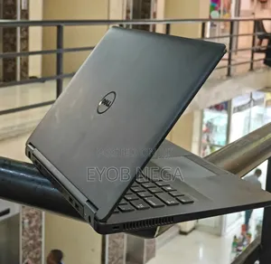 Photo - Laptop Dell Latitude E7470 8GB Intel Core I5 SSD 256GB