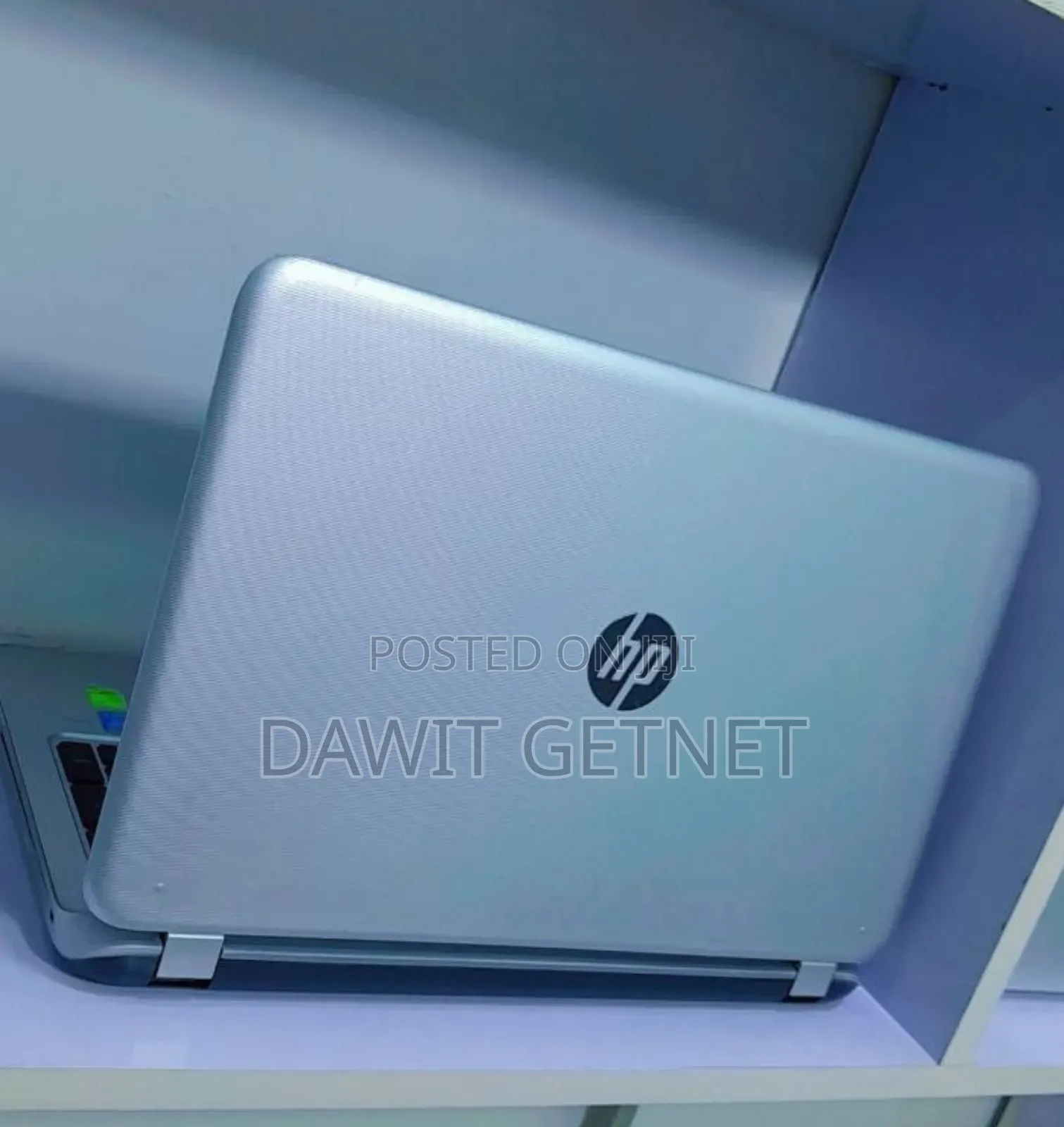 New Laptop HP Envy X360 8GB Intel Core i5 HDD 500GB