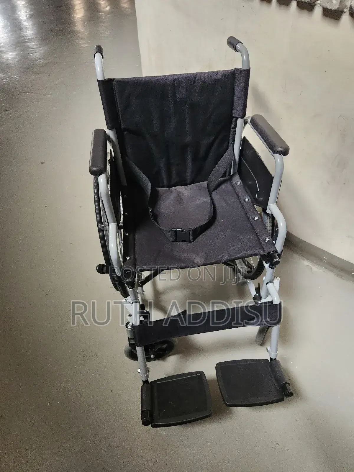 Wheelchair建築wheelchair凳上foldable Wheelchair功夫wheelchair既是wheelchair
