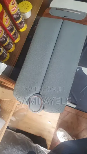 Photo - Carcar Arm Rest