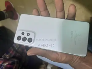 Photo - Samsung Galaxy A73 5G 256 GB White