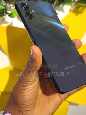 New Samsung Galaxy A06 128 GB Black