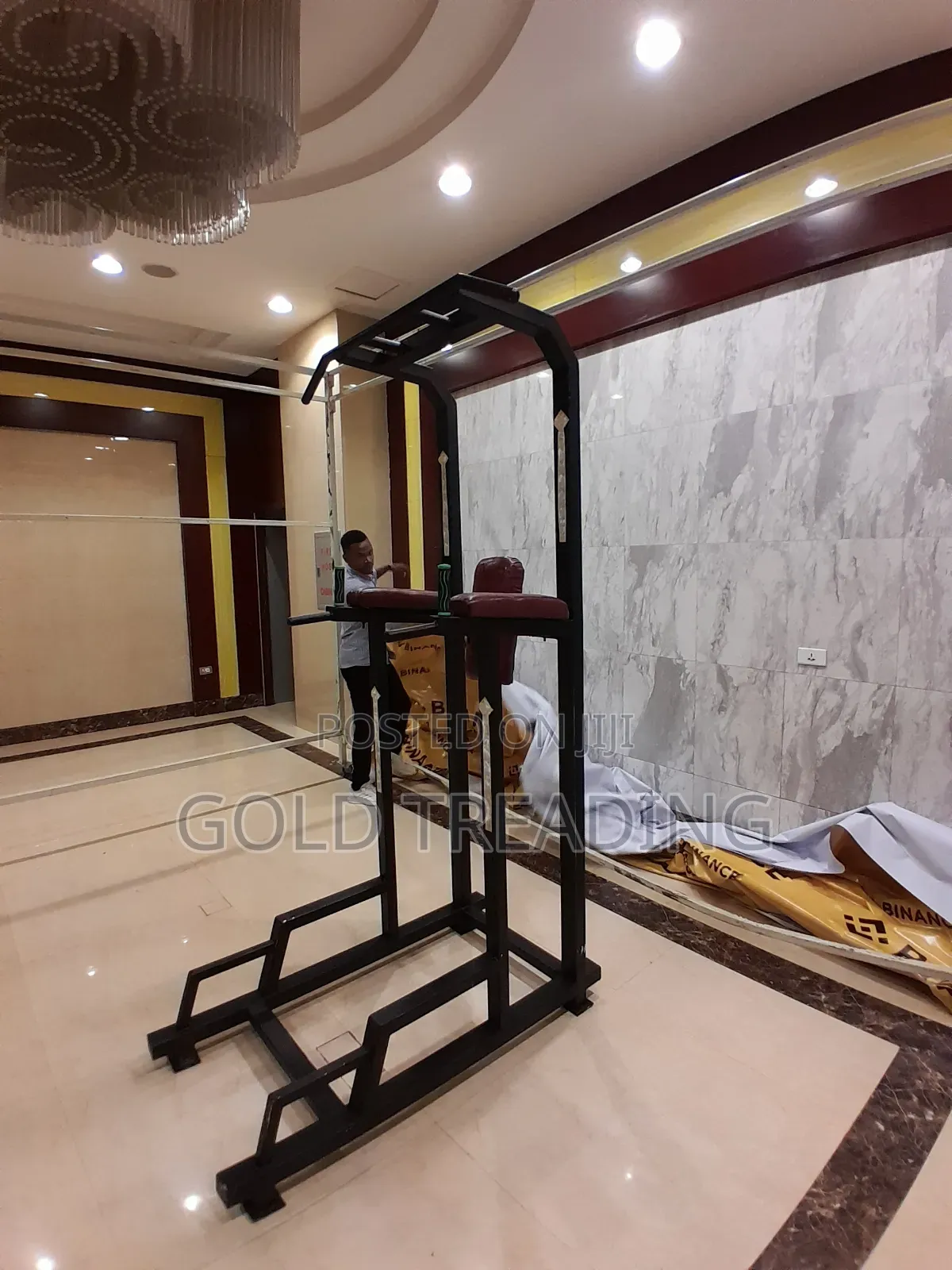 Pull Up Bars ፑላፕ ዲጋፕ